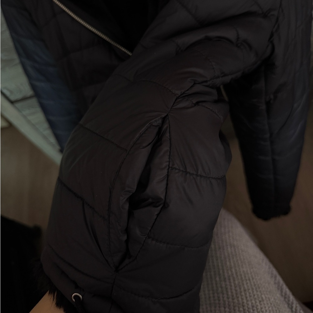 Puffer Jacket | Guess - Picture 7 of 7